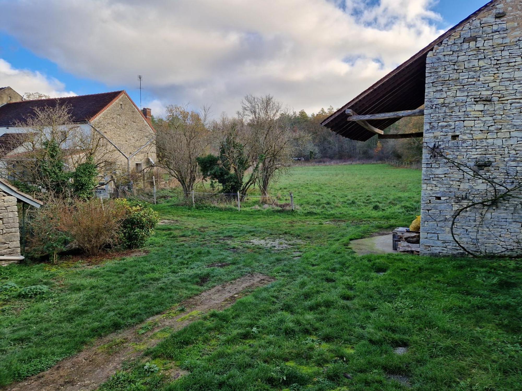 Vermenton Gite Les Frenes Avec Pre Dans Joli Hameau מראה חיצוני תמונה